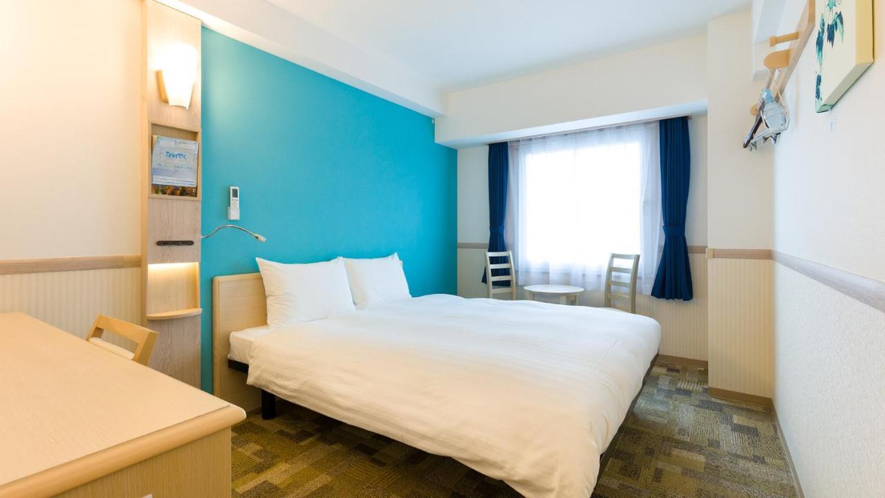 Toyoko Inn Iwakuni Eki Nishi Guchi Buitenkant foto