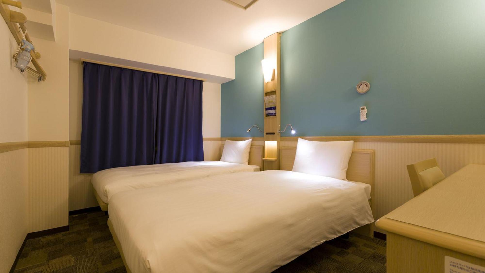 Toyoko Inn Iwakuni Eki Nishi Guchi Buitenkant foto